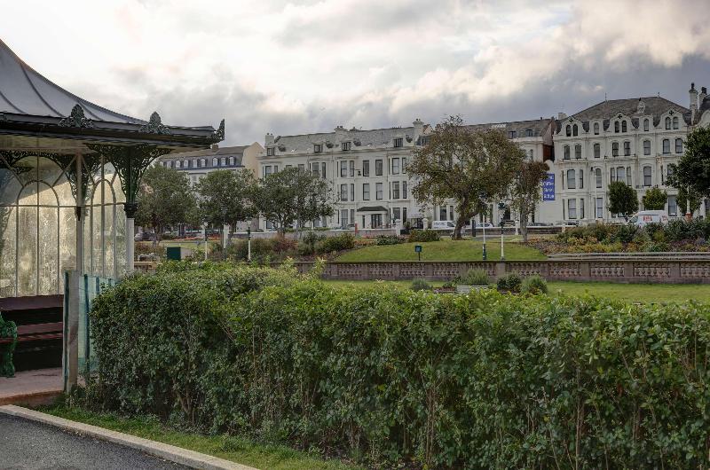 ホテル Royal Clifton