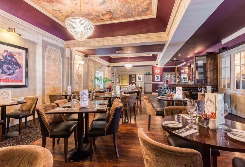 Royal Station Hotel  Part Of The Cairn Collection