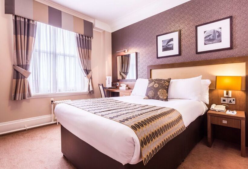 Royal Station Hotel  Part Of The Cairn Collection