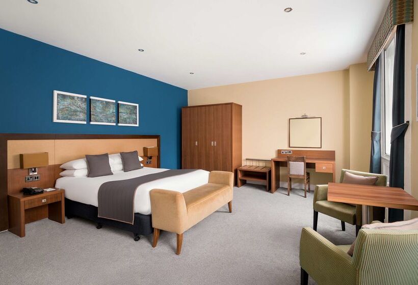 Royal Station Hotel  Part Of The Cairn Collection