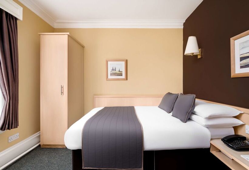 Royal Station Hotel  Part Of The Cairn Collection