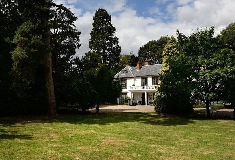 ホテル Satis House