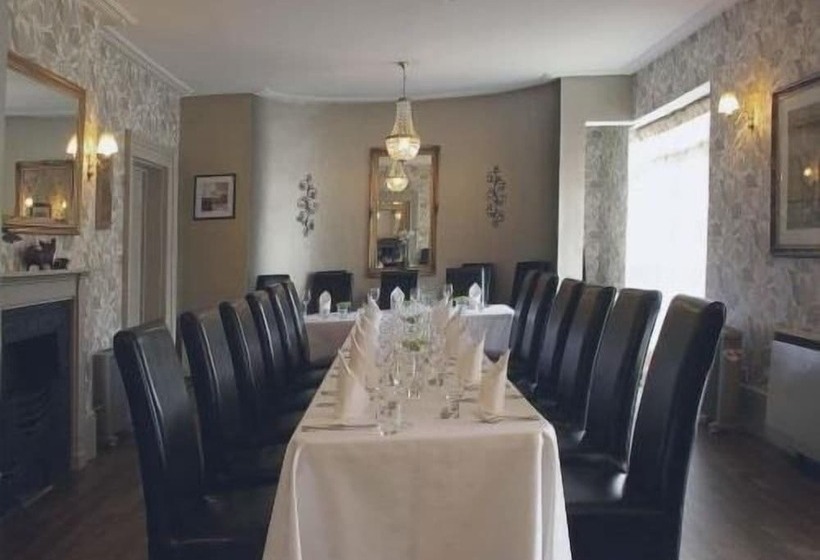 ホテル Satis House