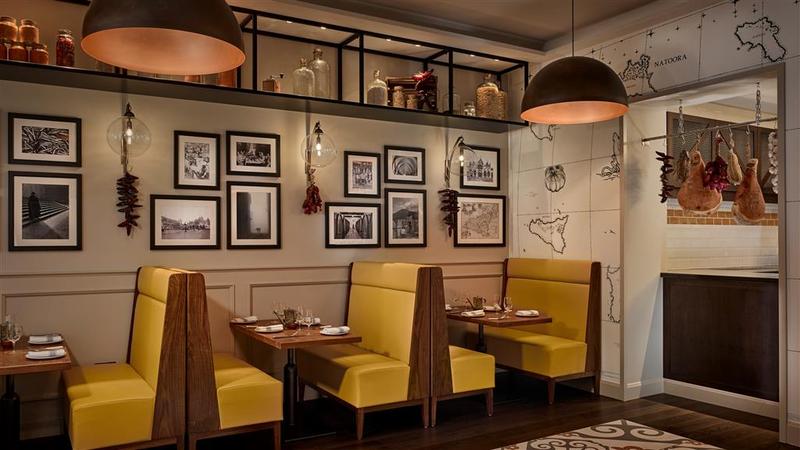 Отель Sheraton Grand London Park Lane