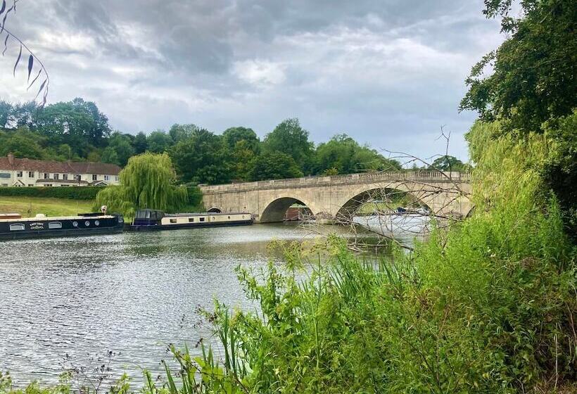 酒店 Shillingford Bridge