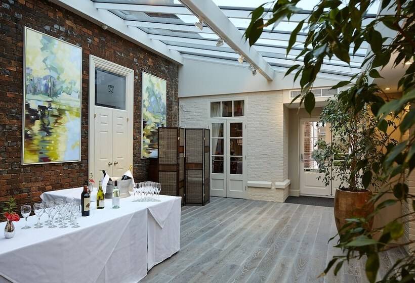 ホテル Sir Christopher Wren