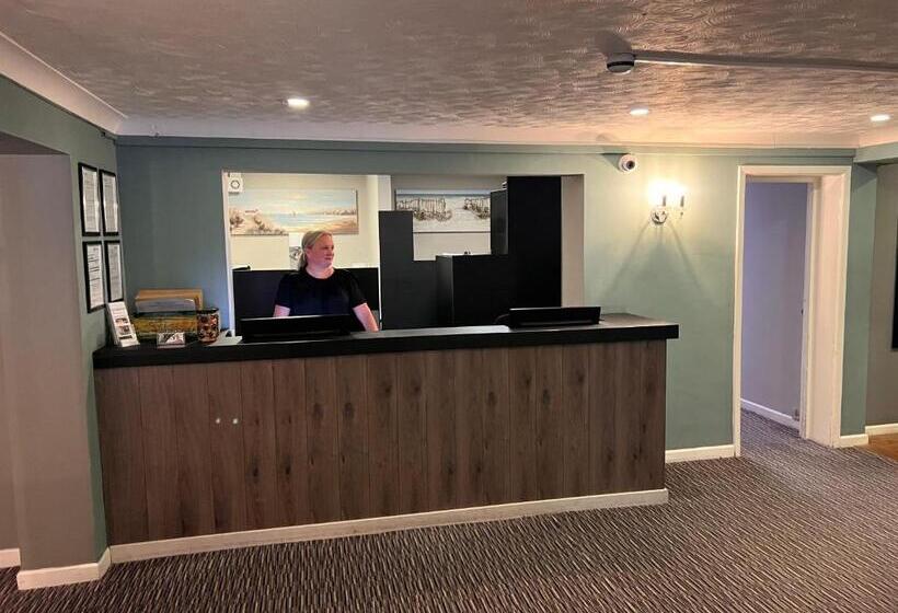 בית מלון כפרי South Lawn