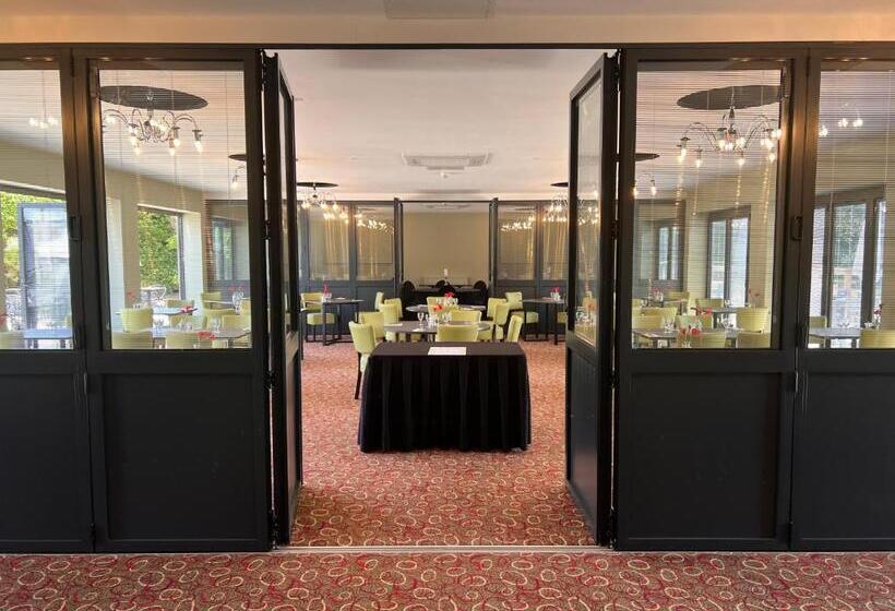 בית מלון כפרי South Lawn