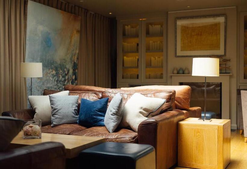 St Brides Spa Hotel & Village Apartments