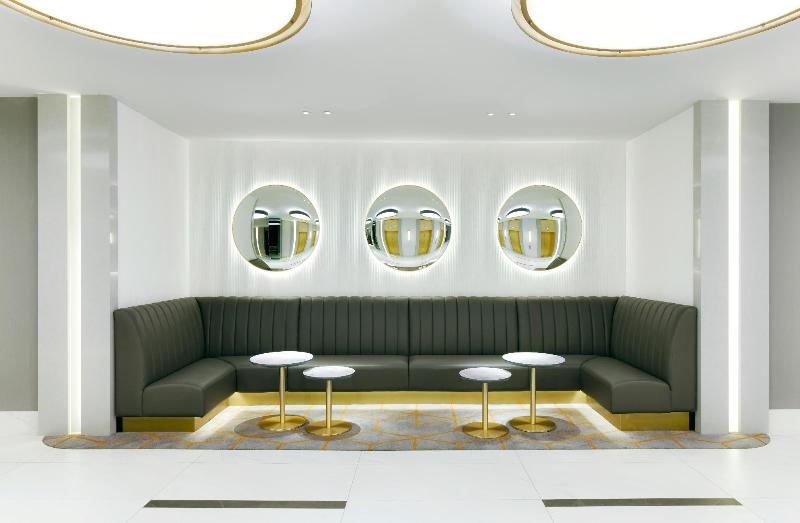 Отель Strand Palace