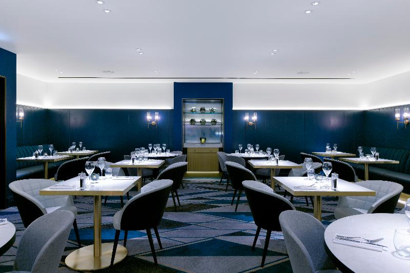 Отель Strand Palace