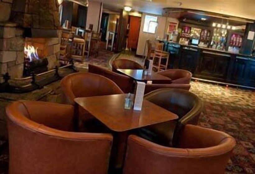 호텔 Strangford Arms