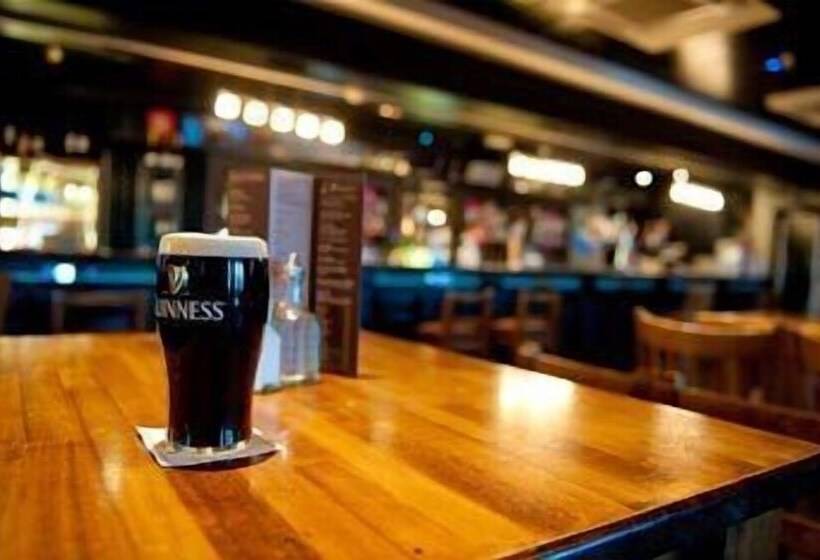 호텔 Strangford Arms