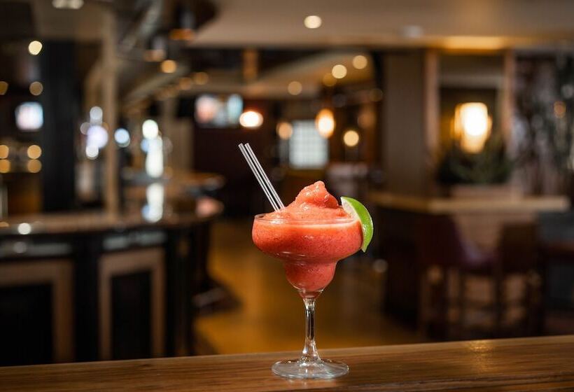 호텔 Strangford Arms