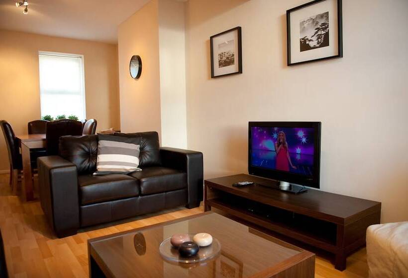 호텔 Strangford Arms