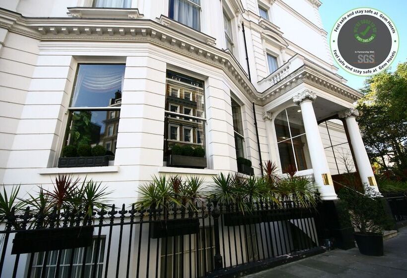 Отель Gem Strathmore