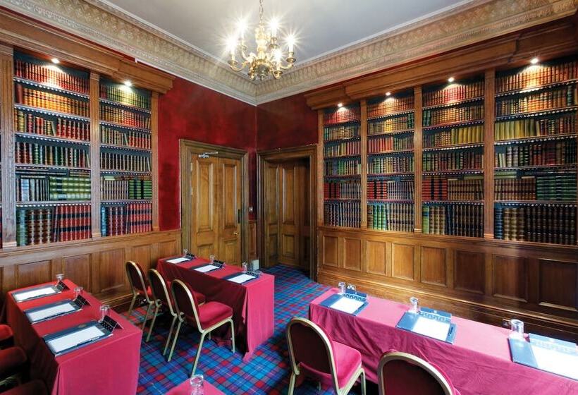 בית מלון כפרי Gem Strathmore