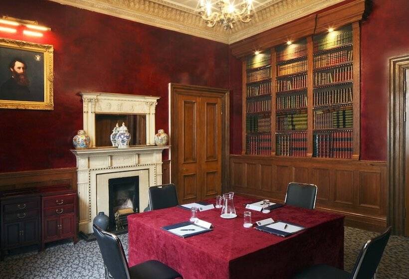 בית מלון כפרי Gem Strathmore