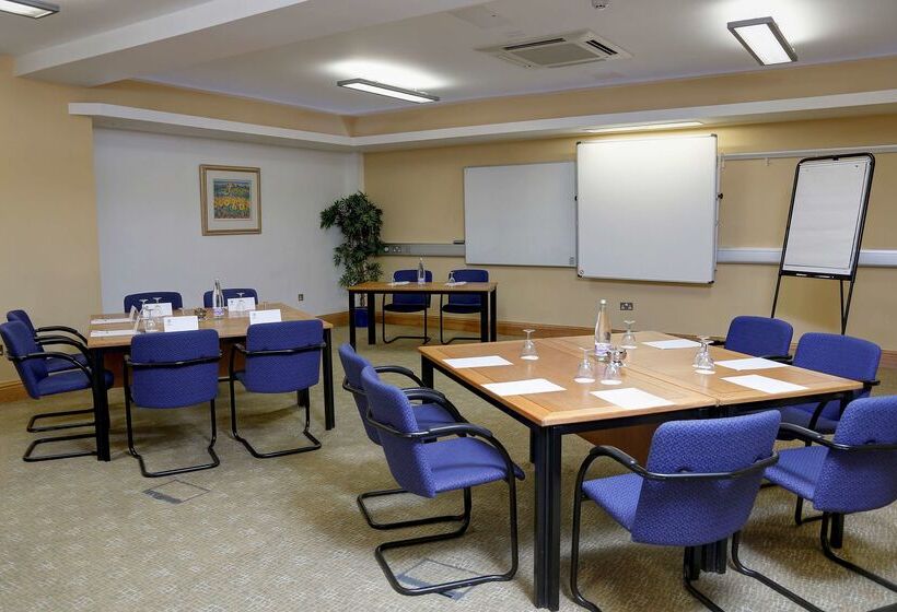 Swindon Blunsdon House Hotel, Bw Premier Collection