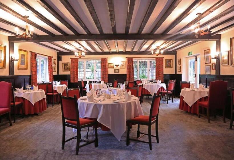 ホテル The Brickwall