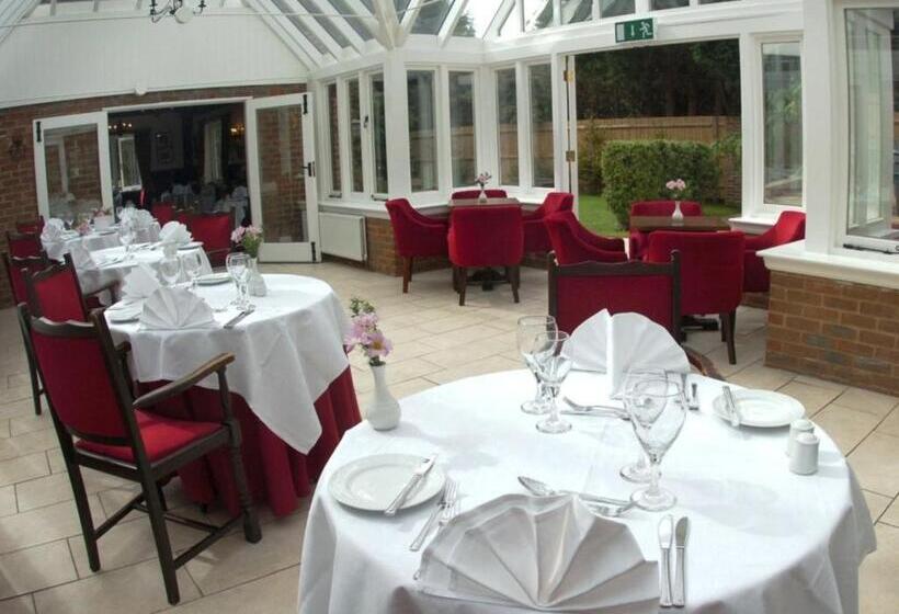 ホテル The Brickwall