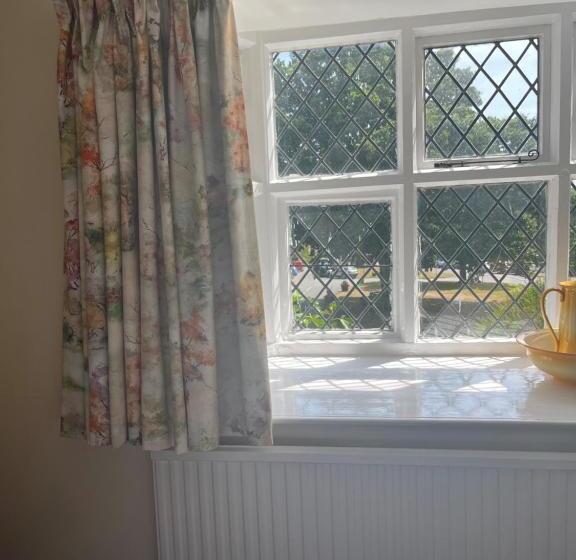 ホテル The Brickwall