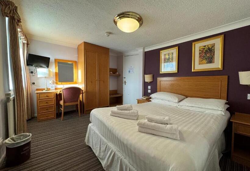 Отель The Chatsworth