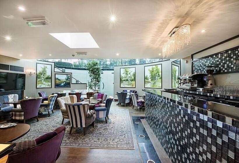 هتل The Colonnade