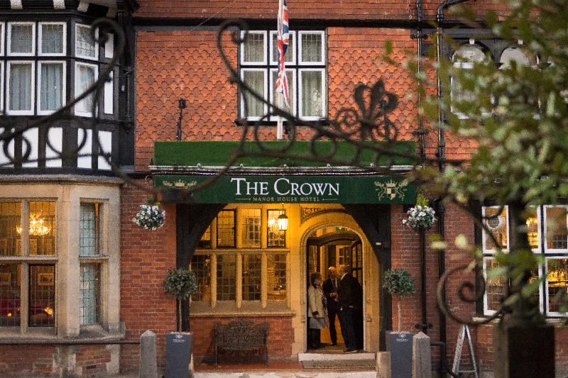 Отель The Crown Manor House