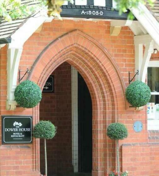 فندق The Dower House