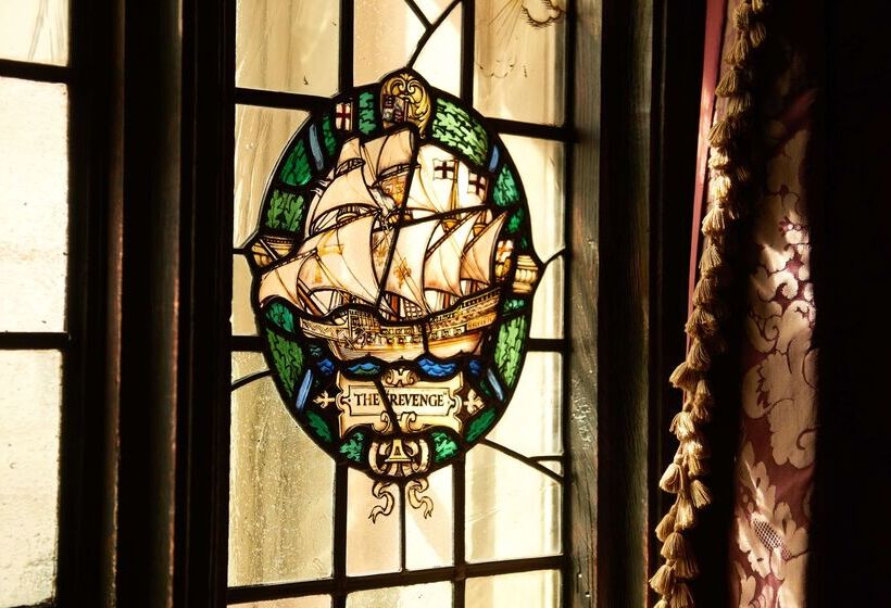 The Gore London   Starhotels Collezione