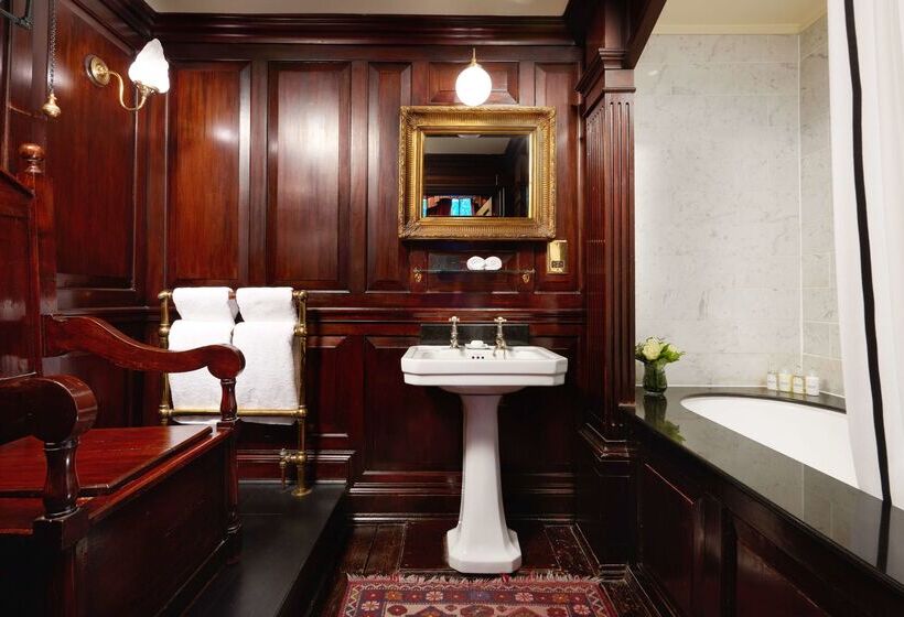 The Gore London   Starhotels Collezione