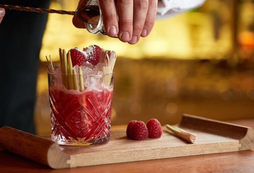 The Gore London   Starhotels Collezione