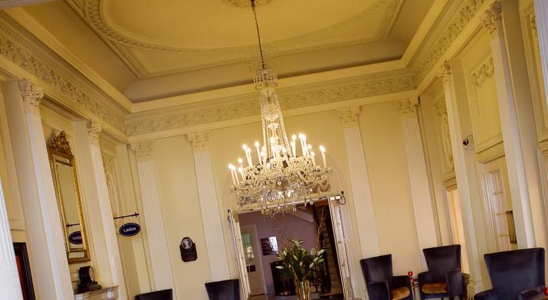 هتل The Imperial Torquay