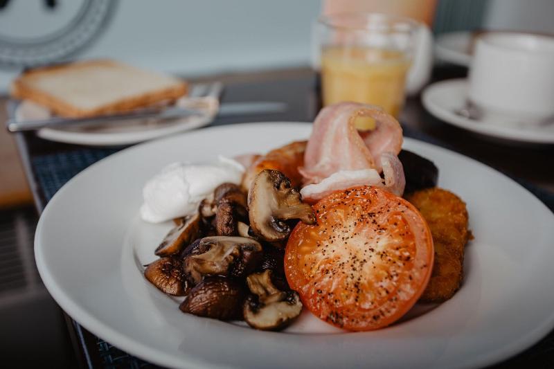 호텔 The Kilbirnie