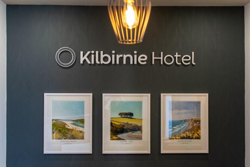 호텔 The Kilbirnie