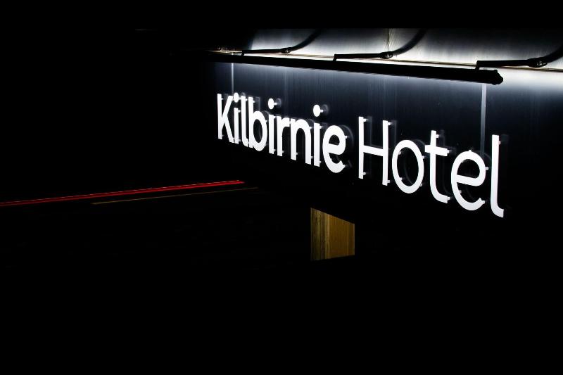 호텔 The Kilbirnie
