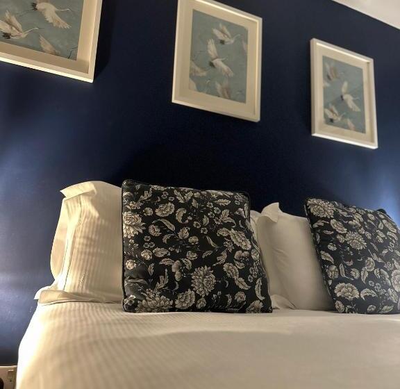 فندق The Kings Arms Inn