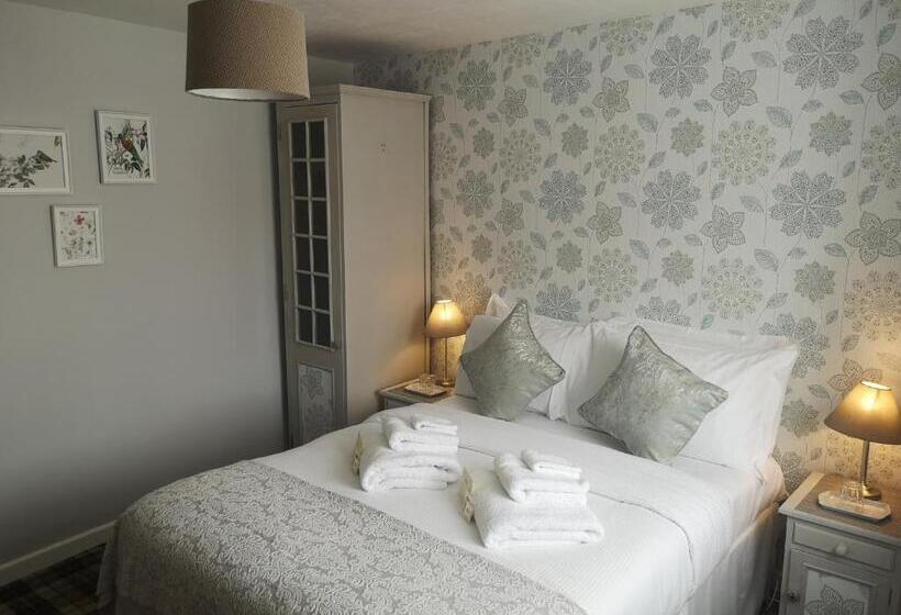 فندق The Kings Arms Inn