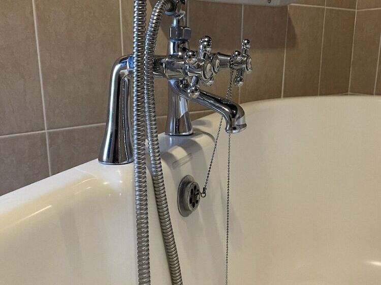 فندق The Kings Arms Inn