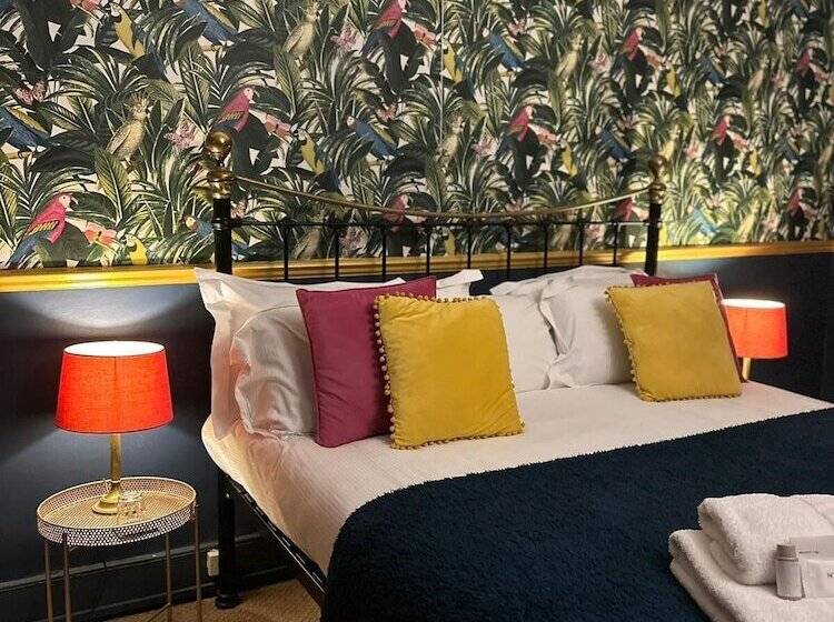 فندق The Kings Arms Inn