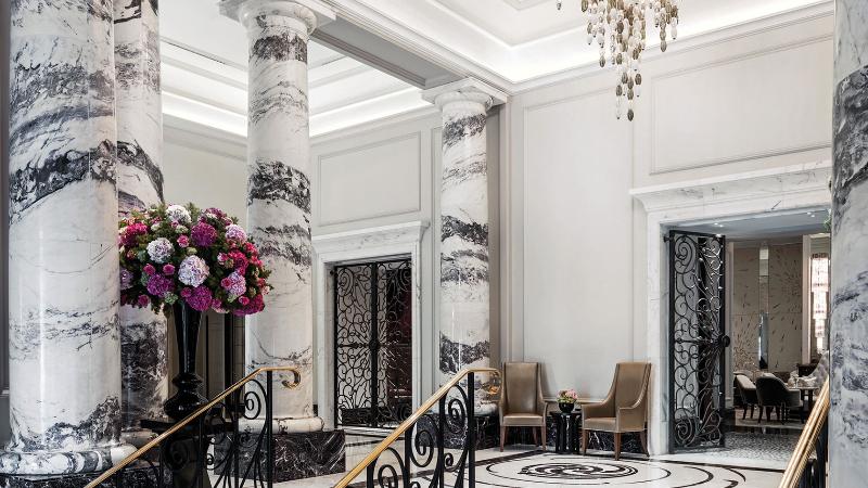 Отель The Langham London