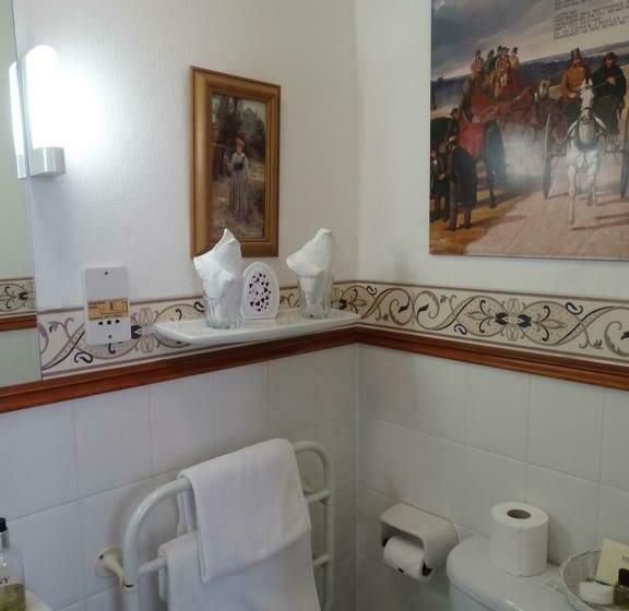 בית מלון כפרי The Lansdowne