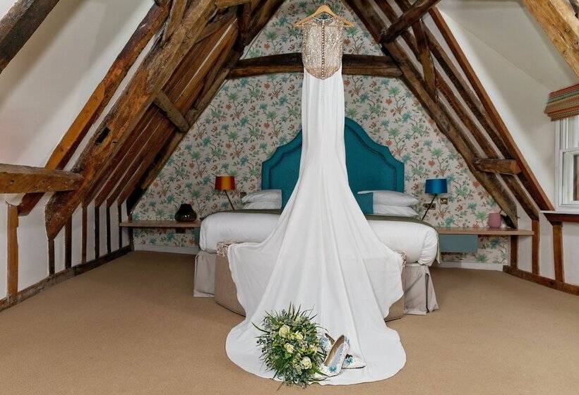 Отель The Maids Head