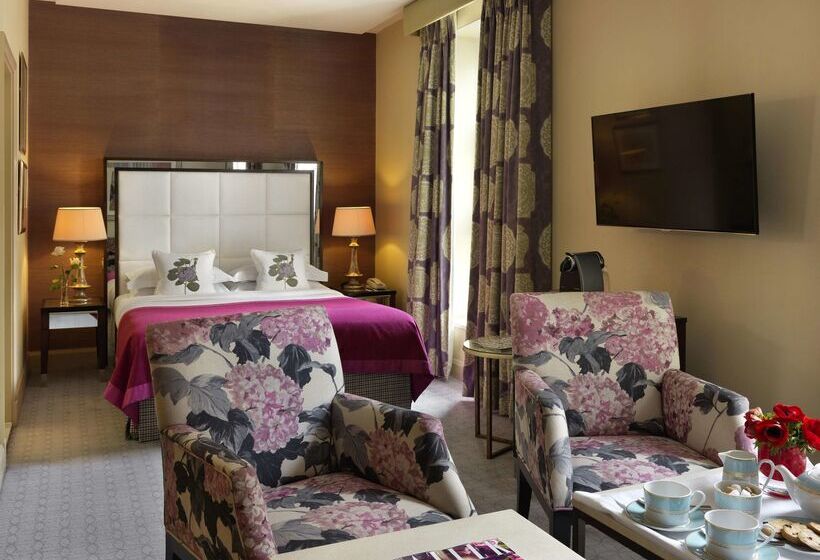 Отель The Mandeville