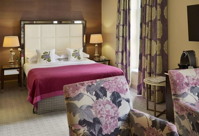 Отель The Mandeville