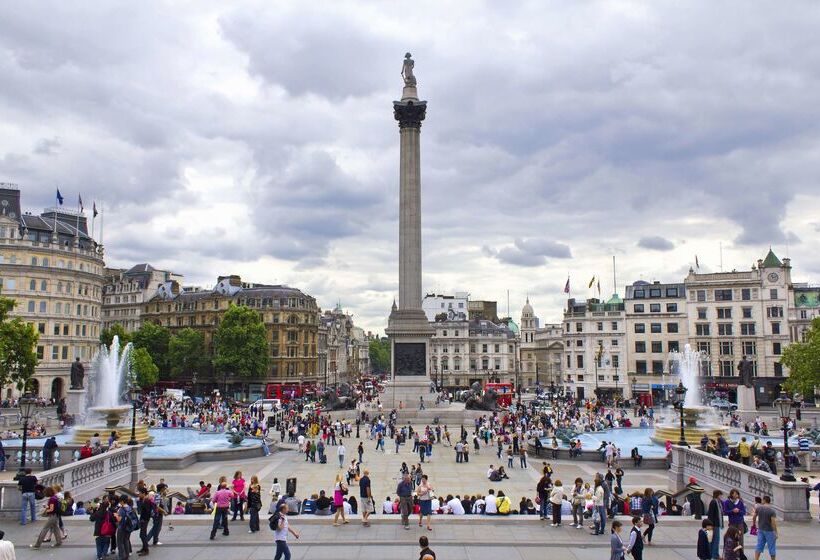 Отель The Mandeville