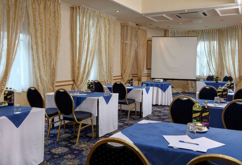 New Continental Hotel; Sure Hotel Collection By Best Western