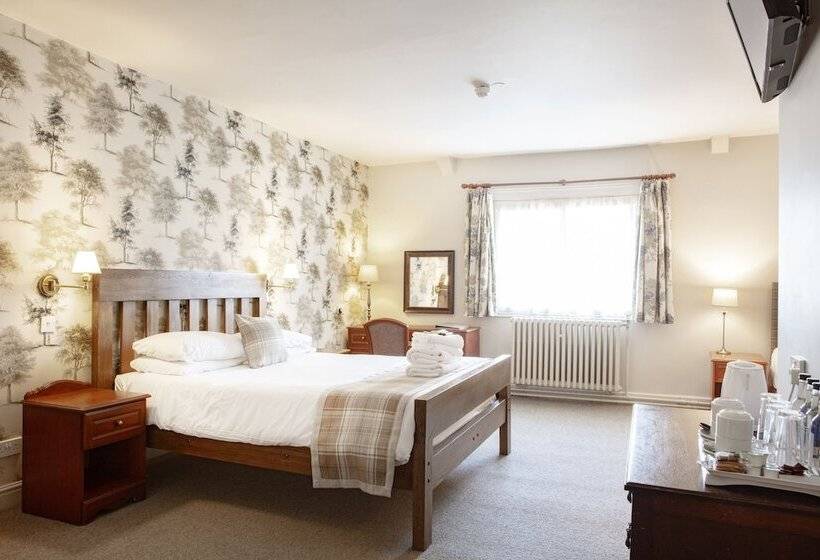 فندق The Old Bell   Warminster