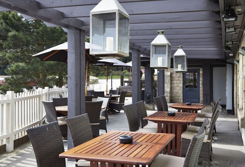 فندق The Red Lion Inn By Chef & Brewer Collection